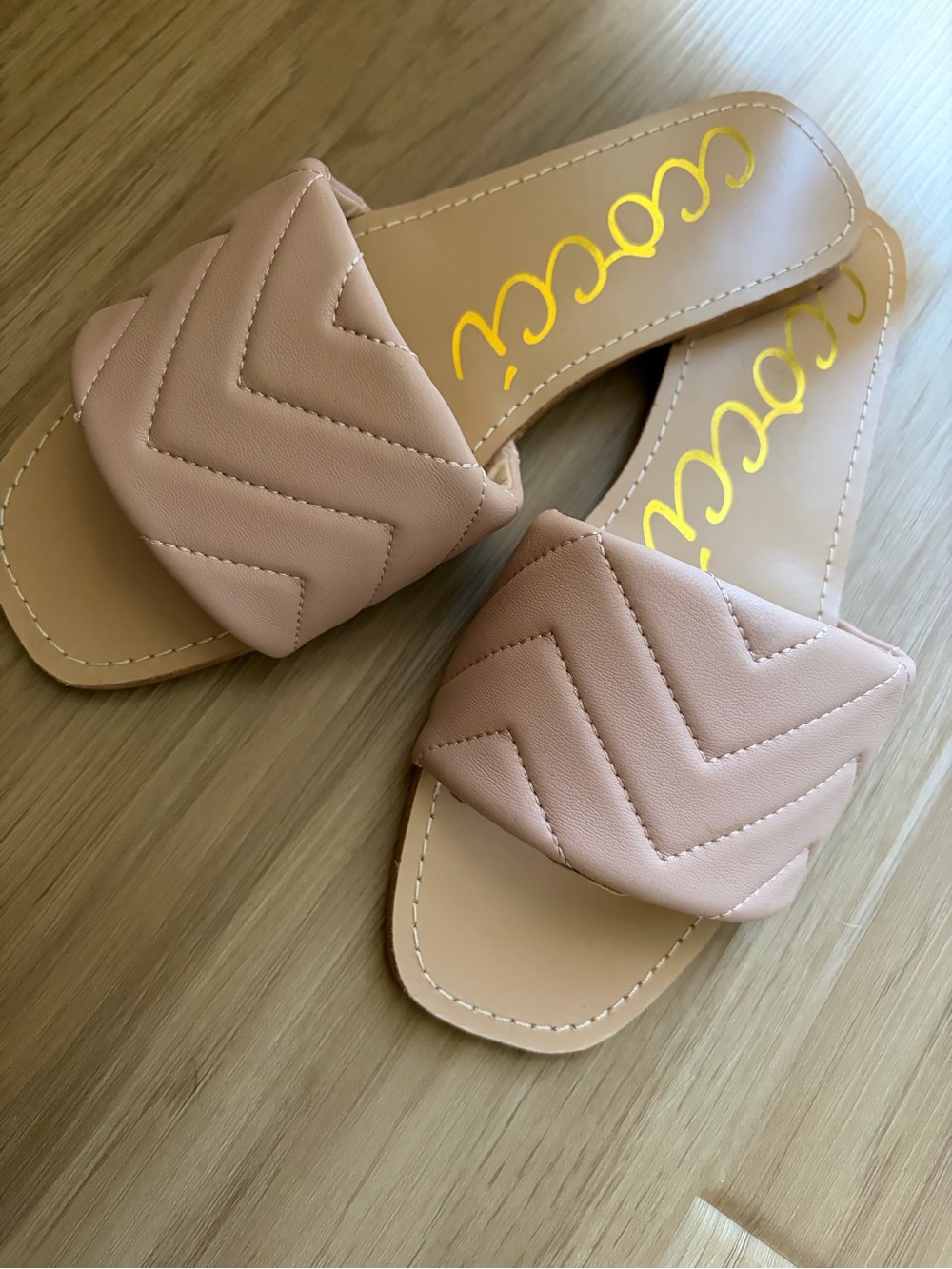 CCOCCI Quilted Slide Sandals - Blush Pink